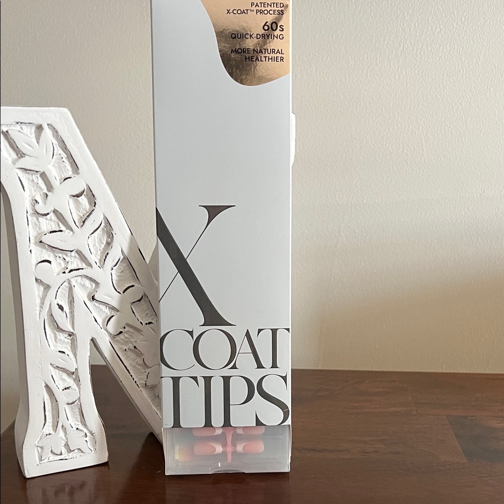 XCoat Tips. Pink Press-On Nails
